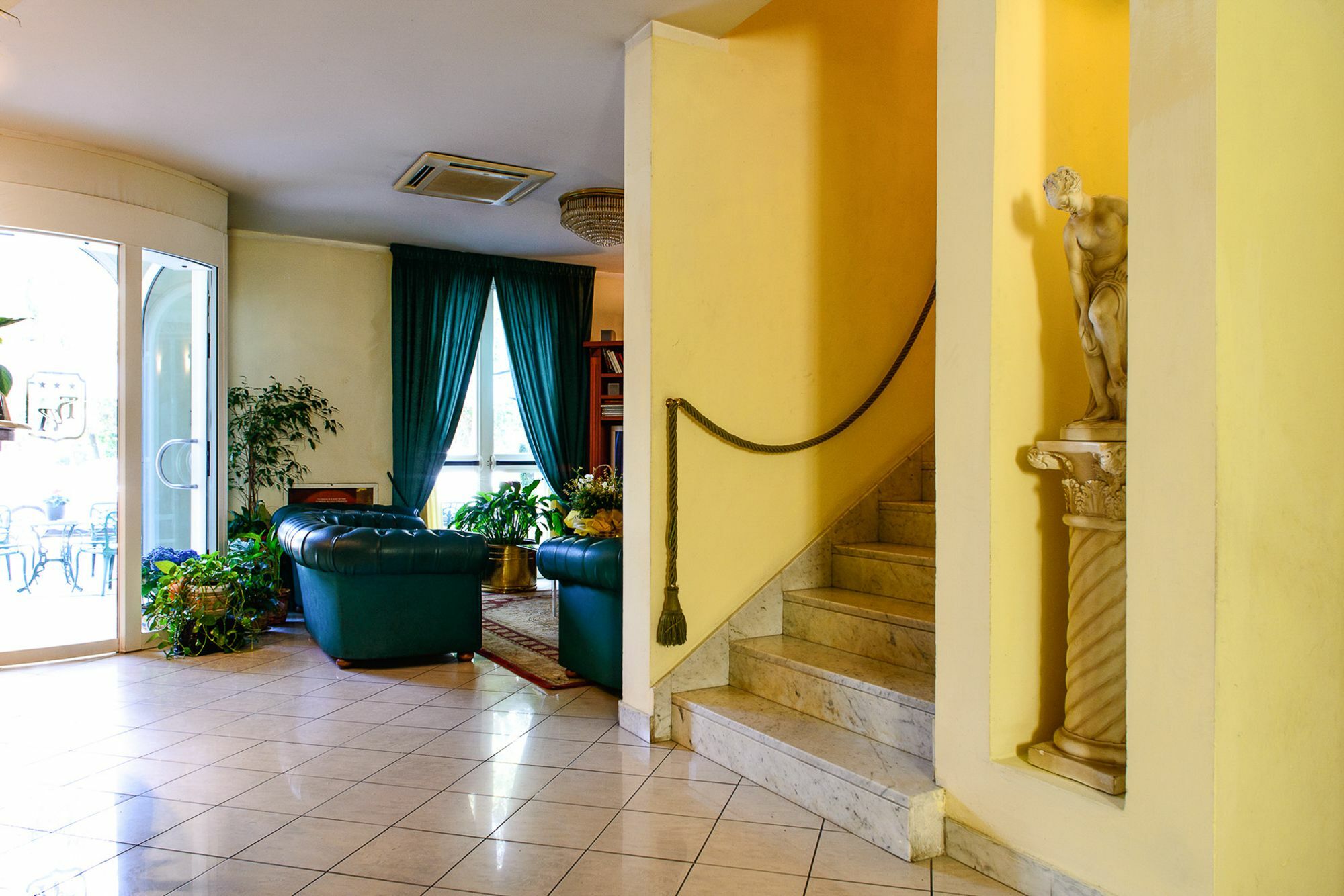 Hotel Villa Adriana Viareggio Eksteriør bilde